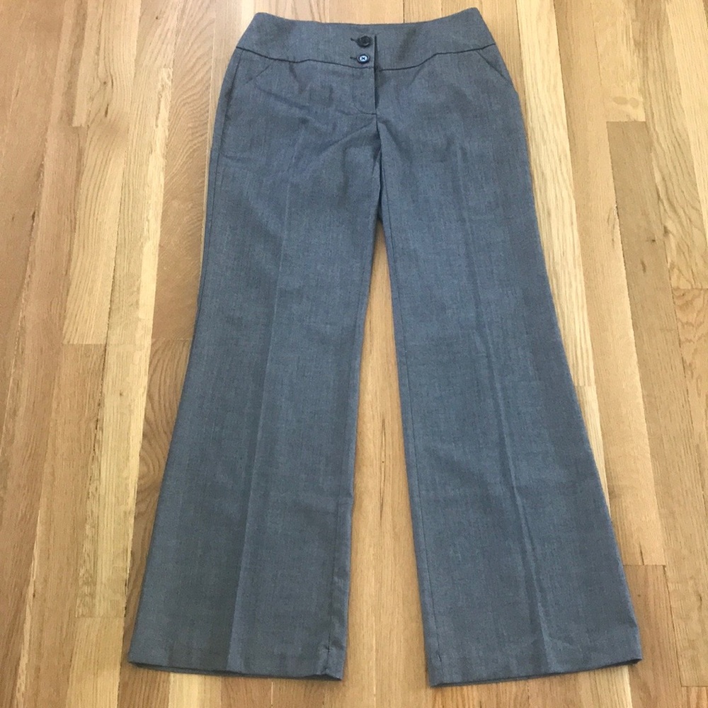 NWOT Apt. 9 Grey Dress Pants Size OP, Curvy Fit